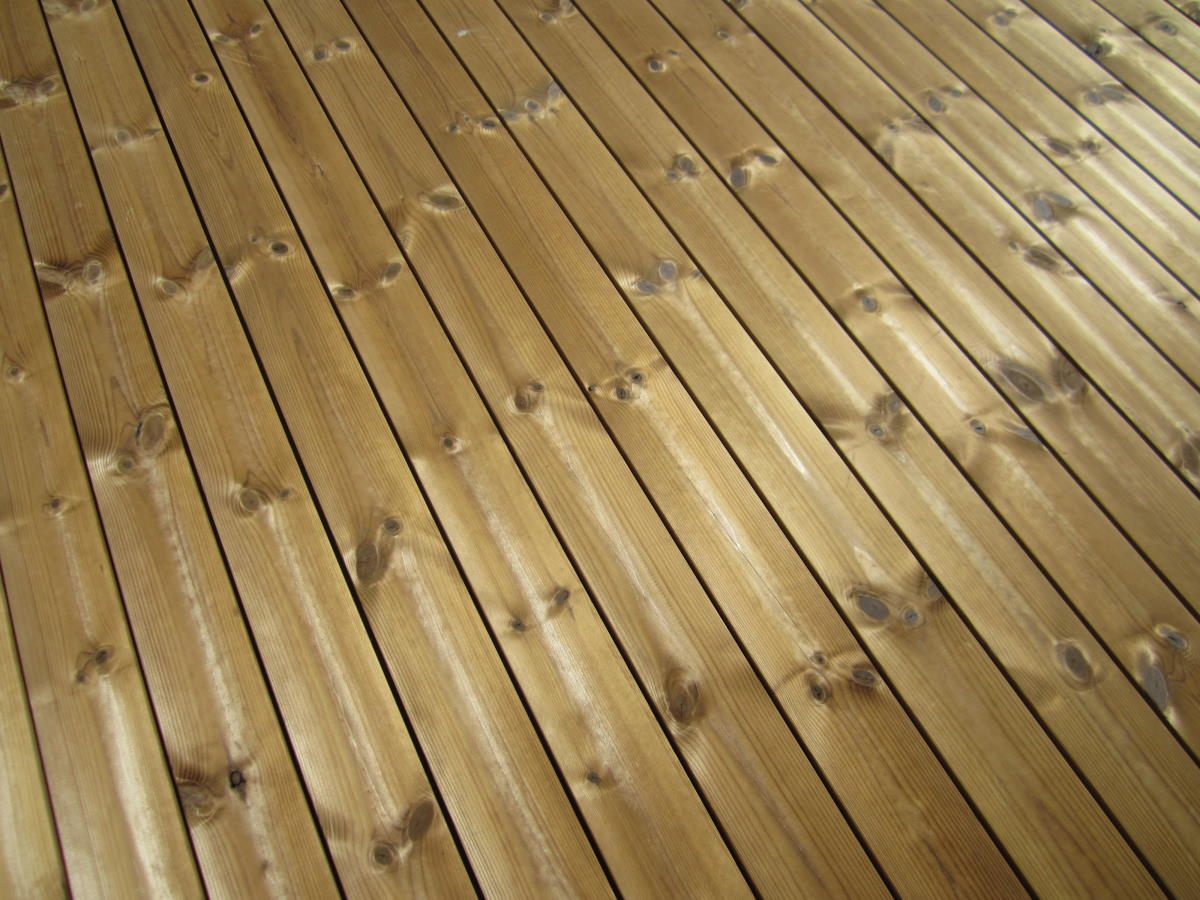 Deck pour coin repas