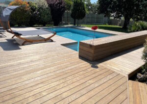 POSE TERRASSE BOIS PISCINE LA ROCHELLE|PLAGE DE PISCINE THERMOPIN LA ROCHELLE|L'ACCOYA
